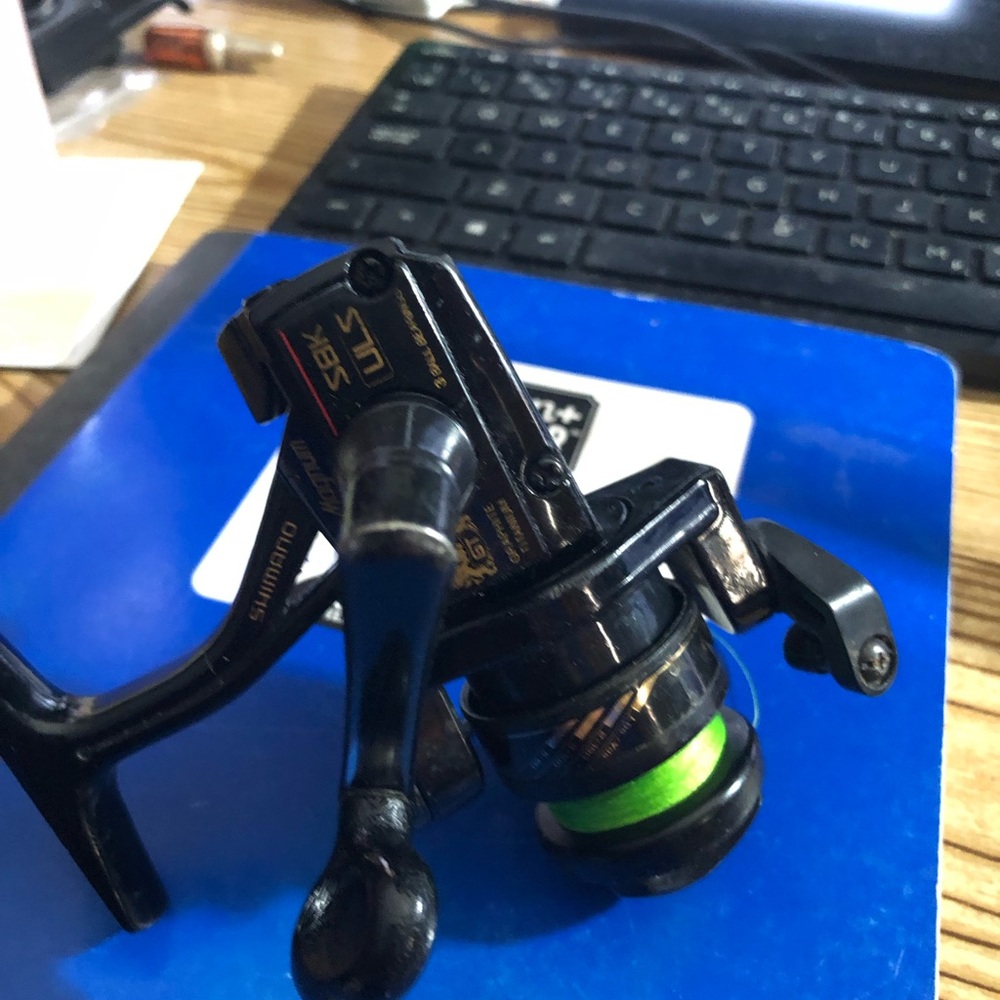 Shimano Magnum SBK ULS 3 Ball Bearings Black Reel with Green Line - Picture 7 of 11